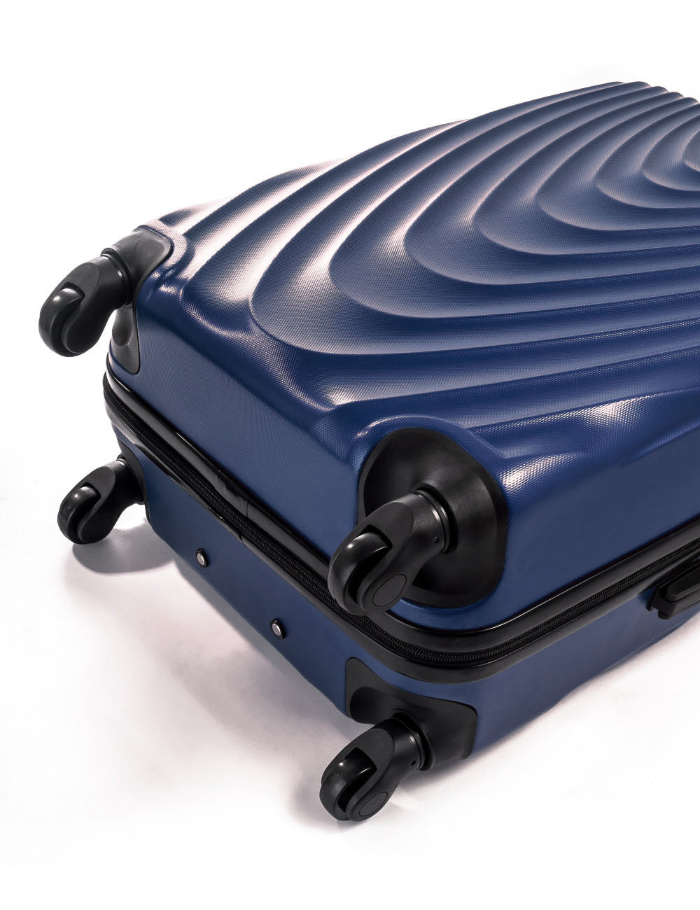 Petite valise cabine rigide 663 M - Compacte et ultra-résistante-valise cabine rigide-Mes-valises.com